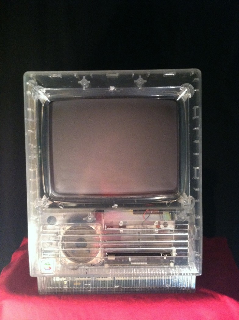 Mac SE transparent