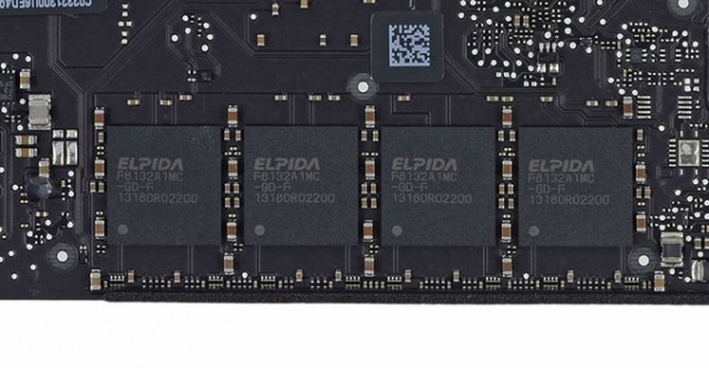 La mémoire LPDDR3 (iFixit)