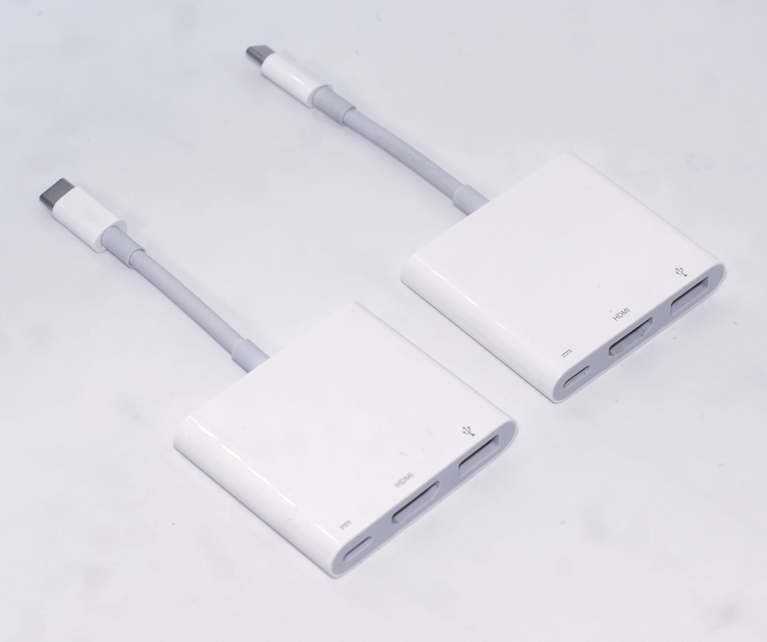 Câble USB C APPLE Adaptateur multiport AV numérique USB-C Pas Cher