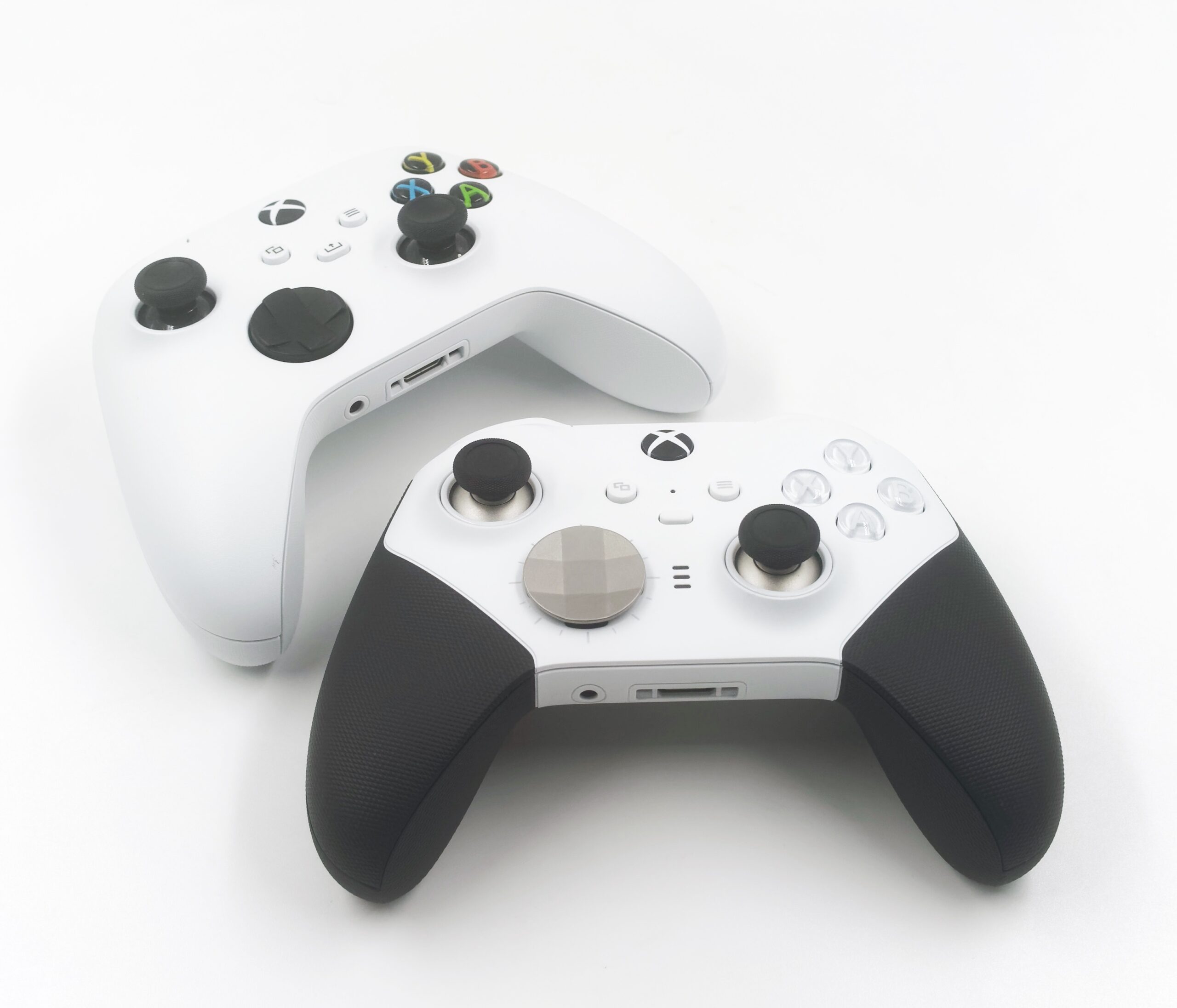 La manette Xbox Elite 2 avec les appareils Apple – Le journal du lapin