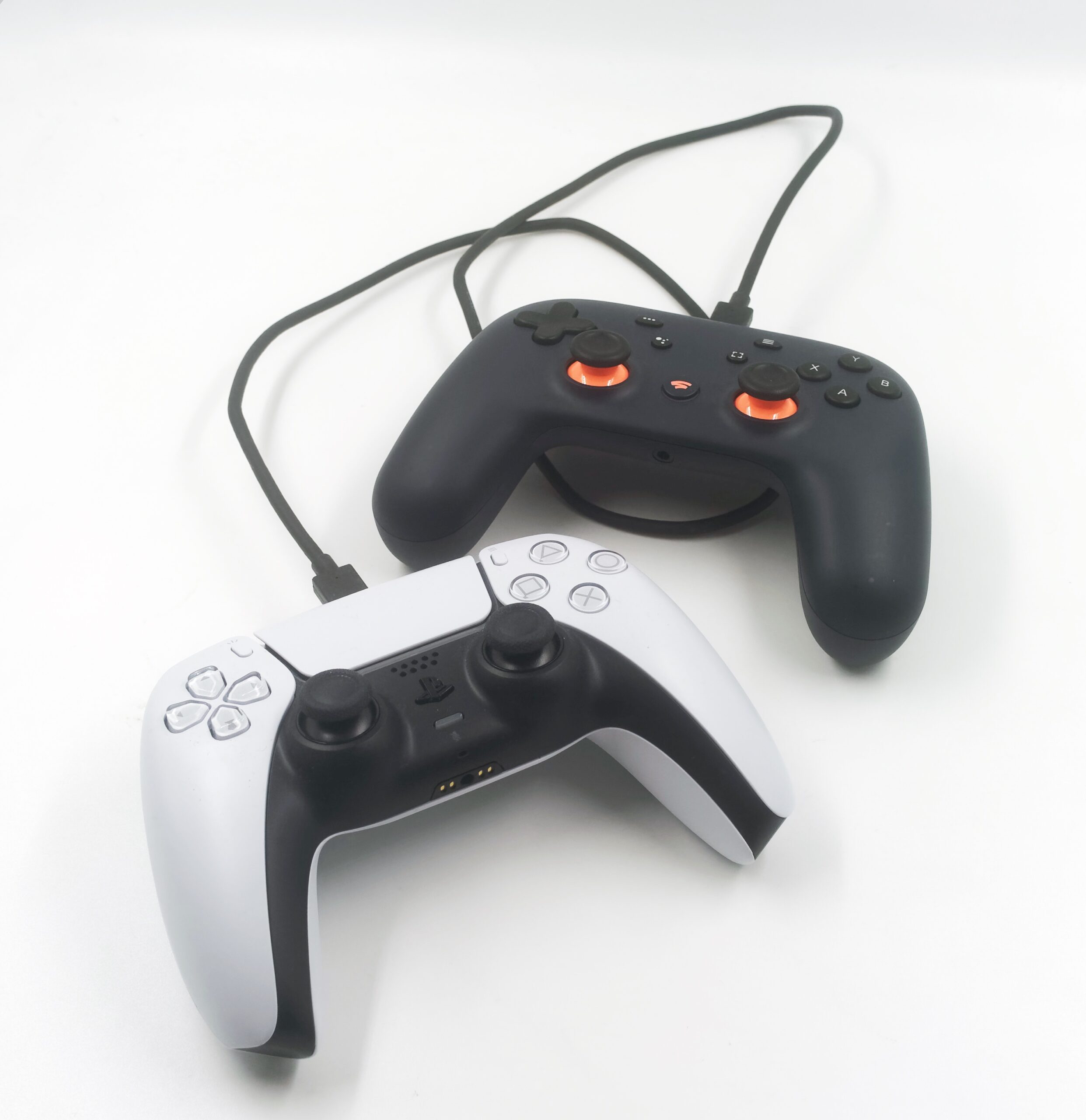 La manette  Luna est nativement compatible MFi pour les Mac ou les  iPhone – Le journal du lapin