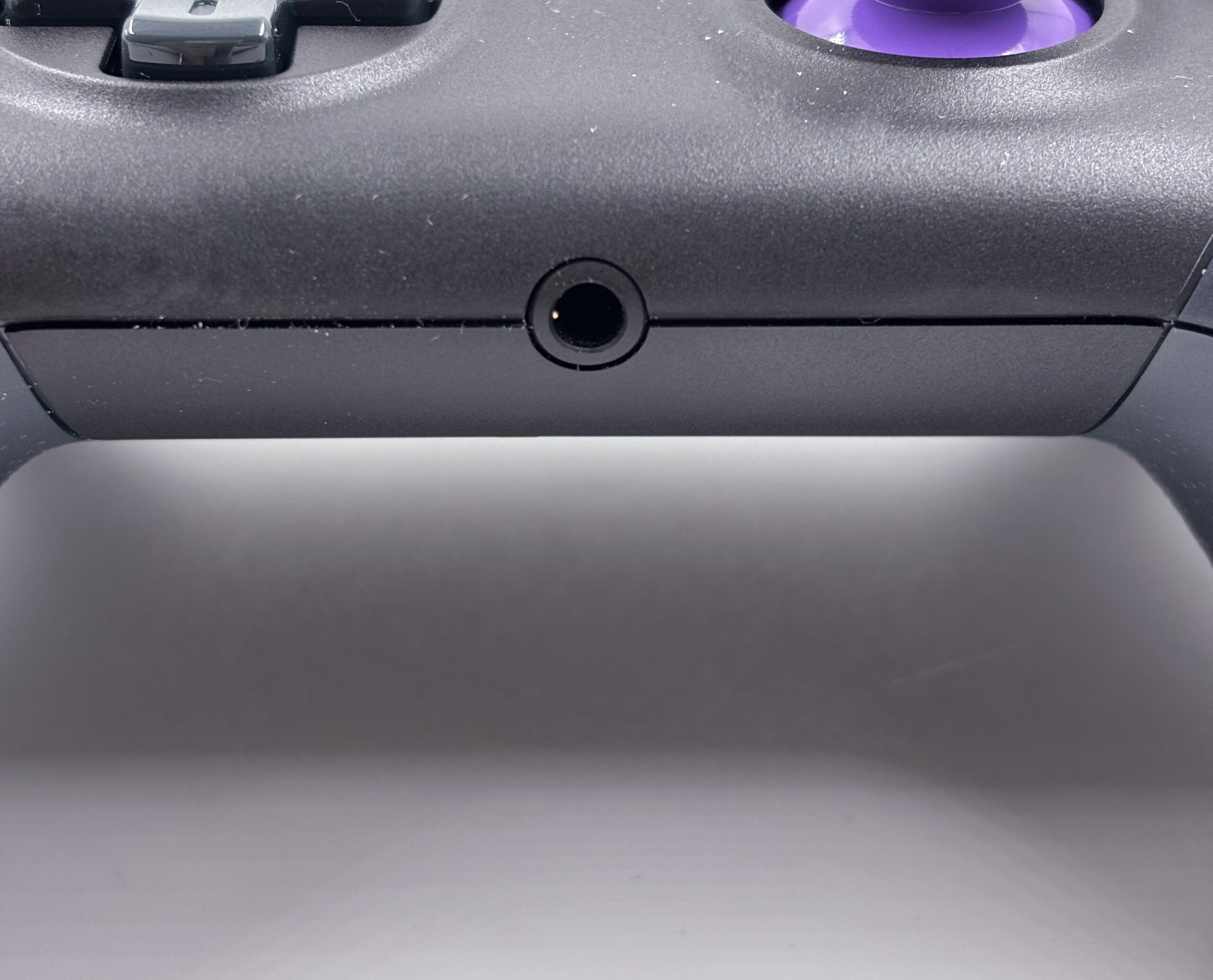 La manette  Luna est nativement compatible MFi pour les Mac ou les  iPhone – Le journal du lapin